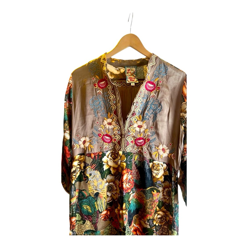 Johnny Was Embroidered Floral Tunic Top - Size S (New Without Tags)